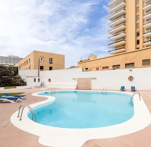 Martianez Playa: Coastal Location * Puerto de la Cruz (Tenerife)