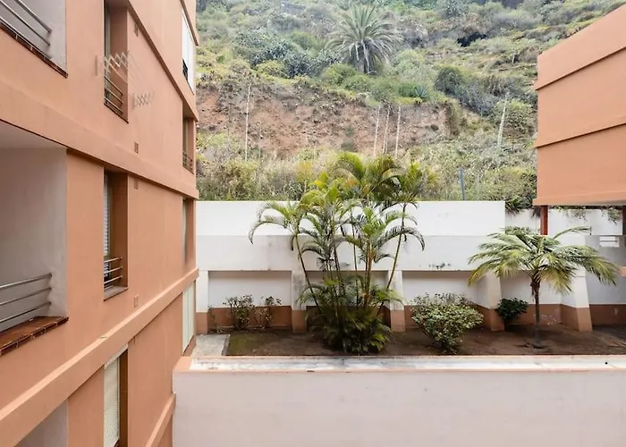 Martianez Playa: Coastal Location Lejlighed